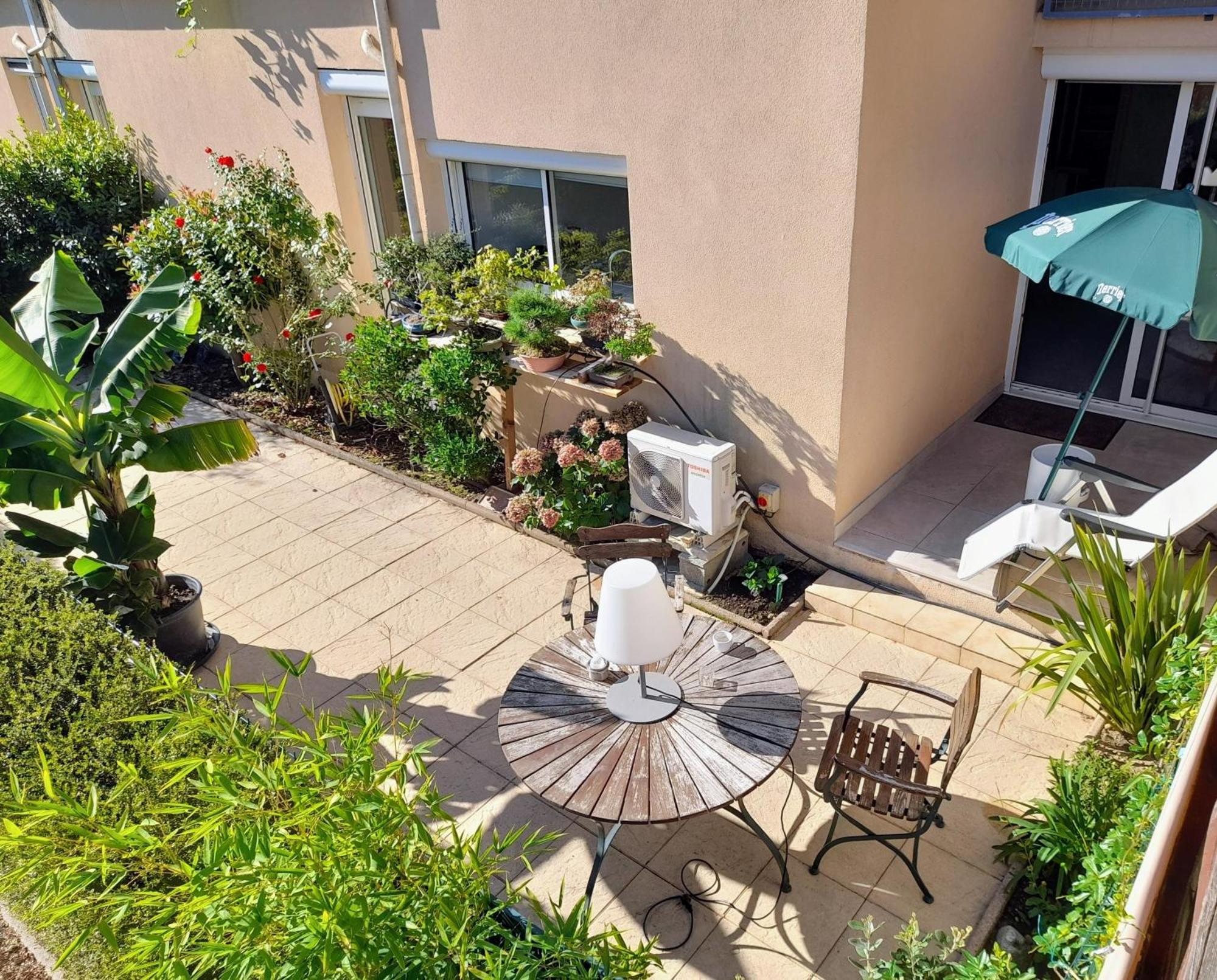 Ferienwohnung Terrasse De Malissol Vienne  Exterior foto